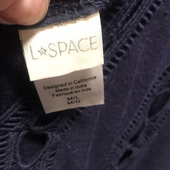 L*Space navy med/L tunic top - Picture 2 of 7